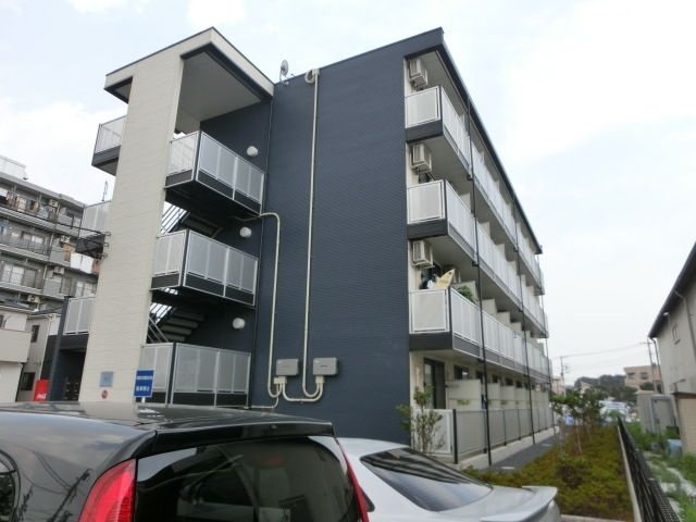 建物外観　2010年築・南向き・日当たり良好