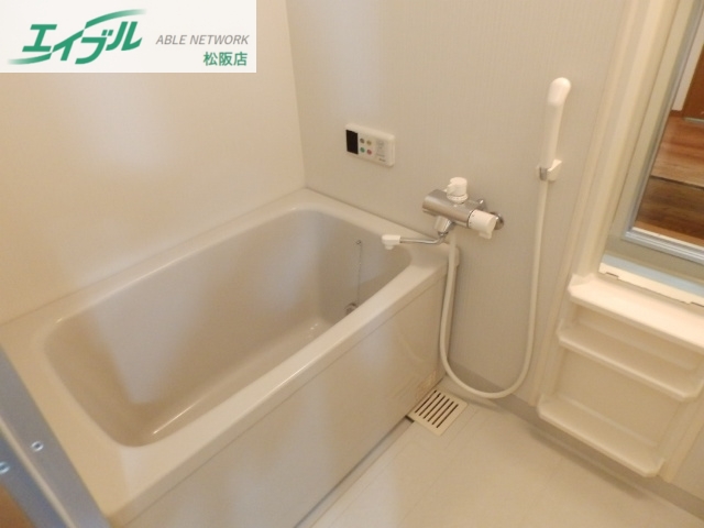 バス・シャワールーム　同型参考写真