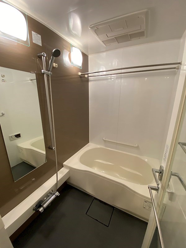 バス・シャワールーム　同マンション別部屋参照。