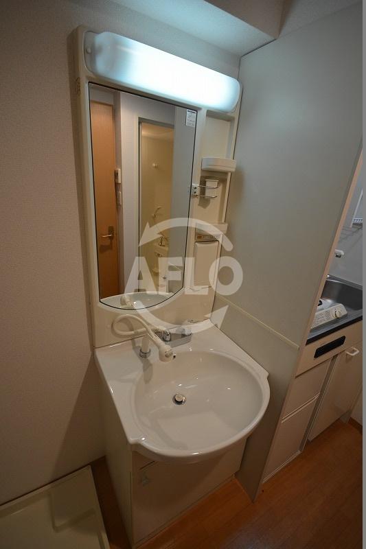 洗面設備　エスリード上本町北　独立洗面化粧台