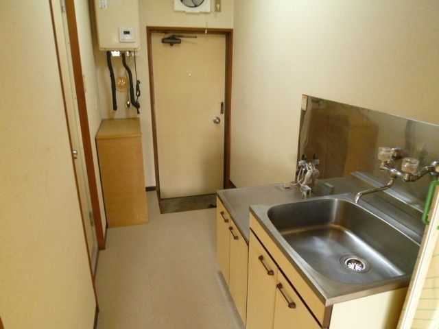 玄関　☆キッチン☆