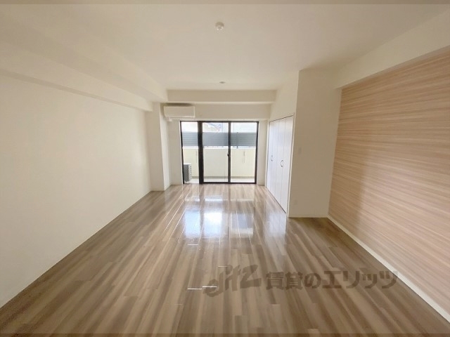 居室・リビング　洋室