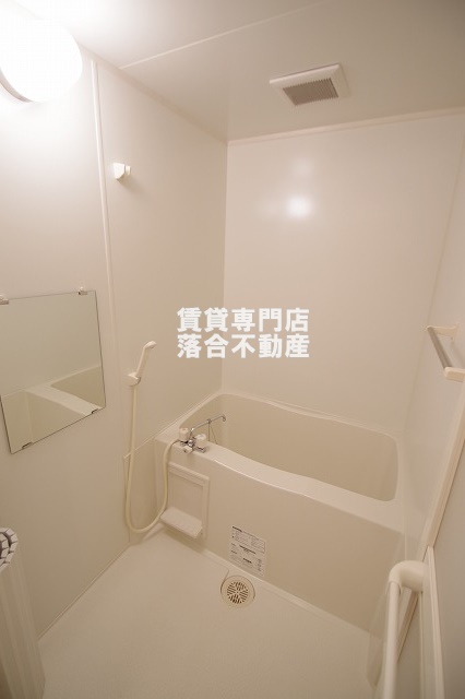 バス・シャワールーム　ゆったり過ごせるお風呂