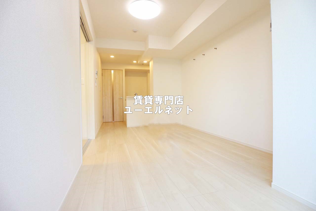 居室・リビング　ゆったりとくつろげる、落ち着きのある居室空間です