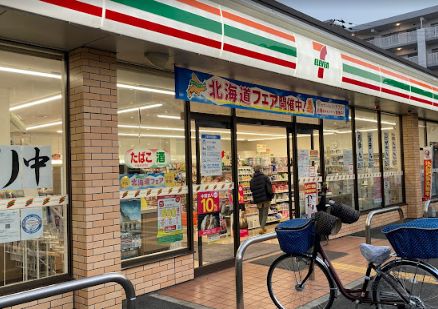 コンビニ　セブンイレブン 大阪長居東1丁目店（コンビニ）まで506m