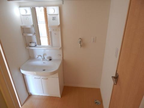 洗面設備　洗髪洗面化粧台