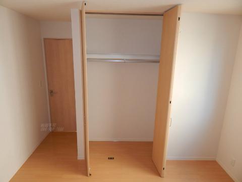 収納　クローゼット