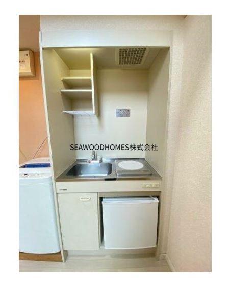 キッチン　お気に入りの食器を並べ、毎日料理が楽しい空間。