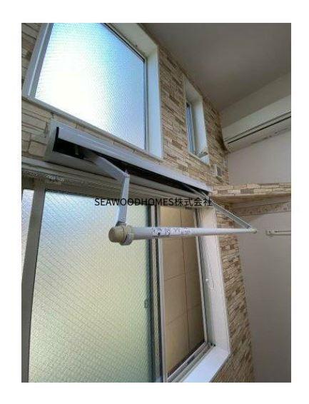 バルコニー　洗濯物も室内で！