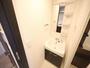 洗面設備　脱衣所　独立洗面台（シャンプードレッサー付）収納スペース有