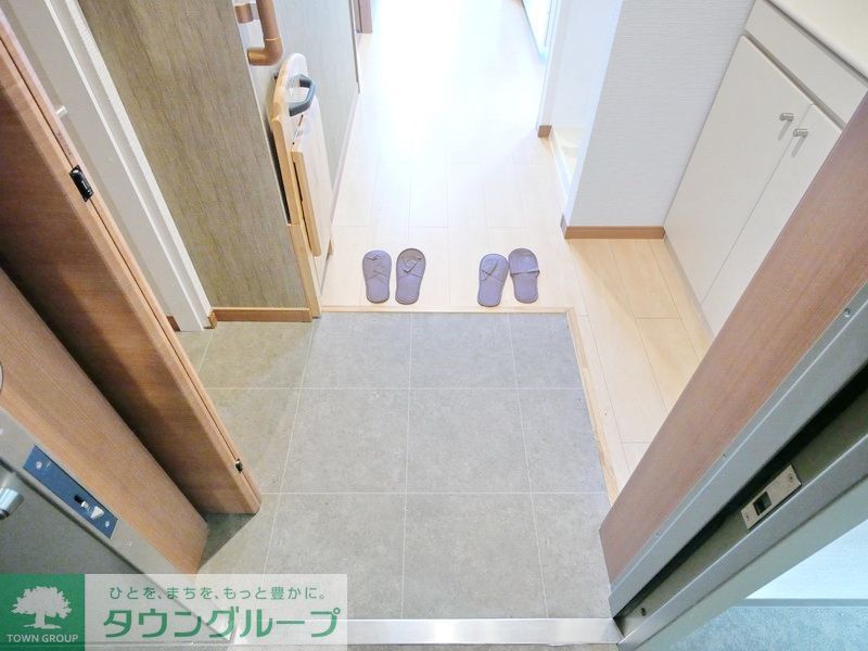 玄関　★お問い合わせはタウンハウジング橋本店まで★