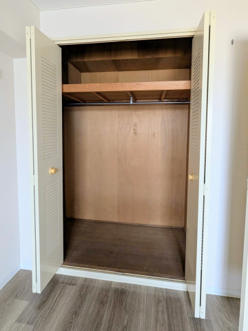 収納　洋室クローゼット