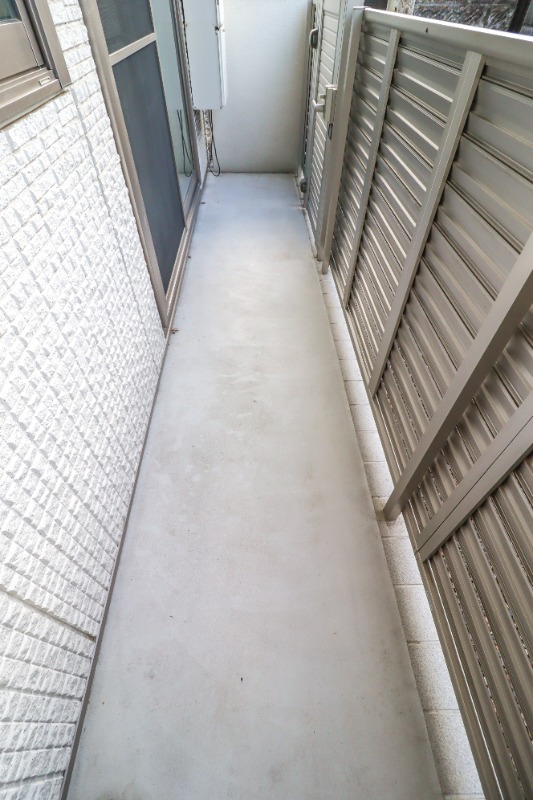 バルコニー　図面と現状に相違がある場合には現状を優先