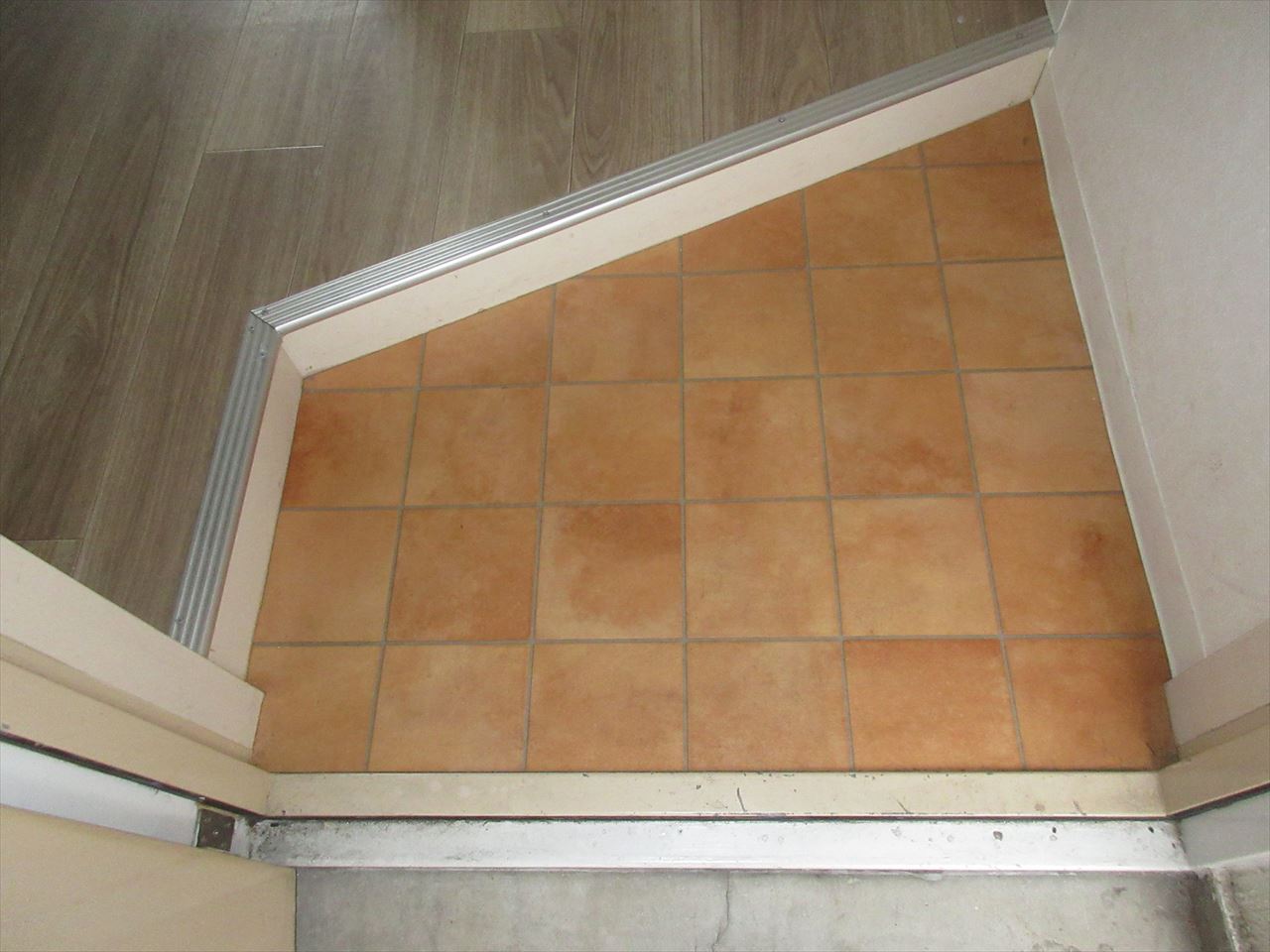 玄関　ALEGRIA PLACE徳川町