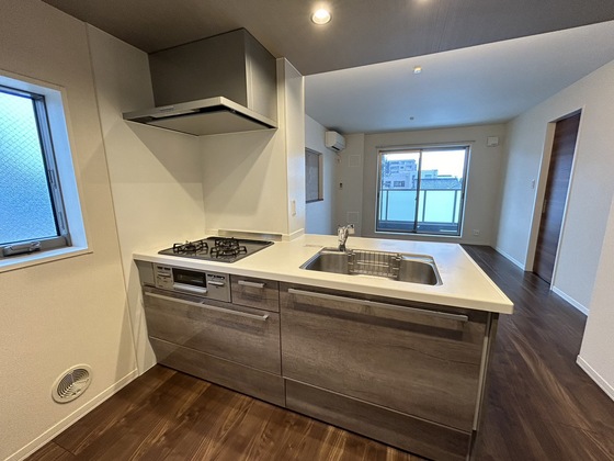 キッチン　※別部屋の写真です