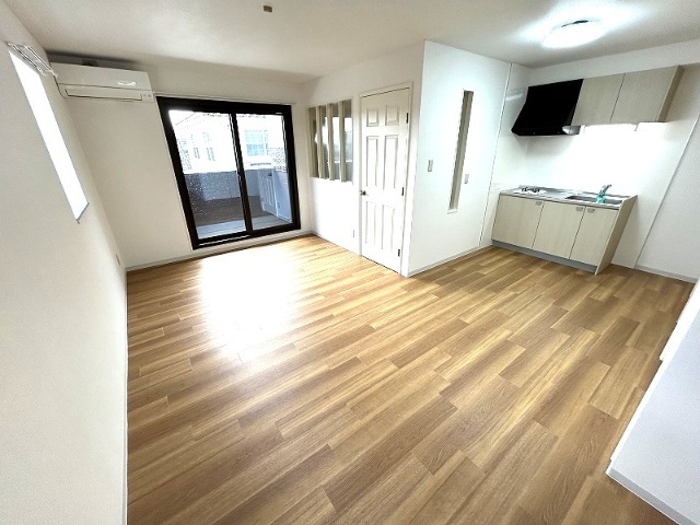 居室・リビング　※現況を優先します。