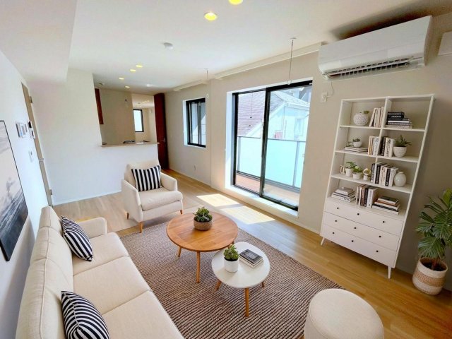 居室・リビング　家具配置のイメージ画像です※実際は家具は付きません