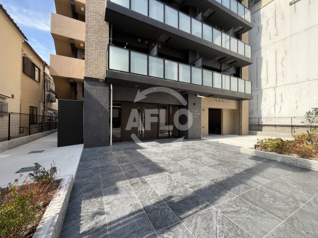 エントランス　LIVIAZ SHIN-OSAKA Ciel　エントランス