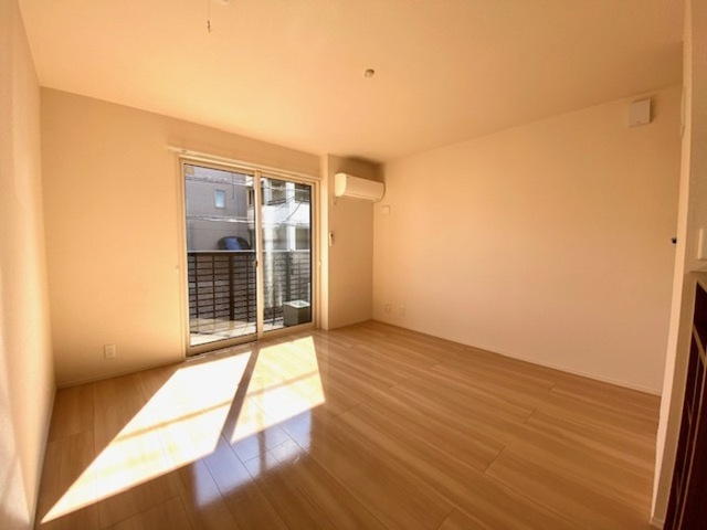 居室・リビング　２０２号室　ＬＤＫ