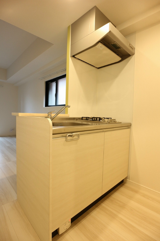 キッチン　※別号室の参考写真です。