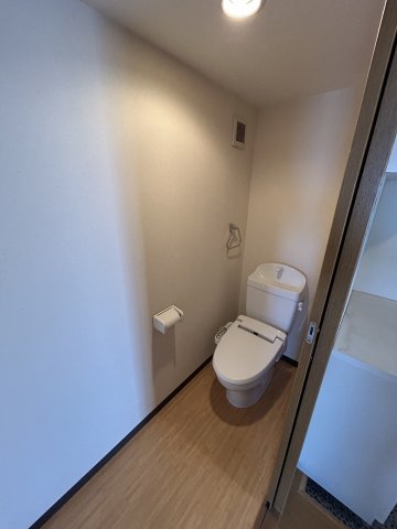 トイレ　トイレもきれいです