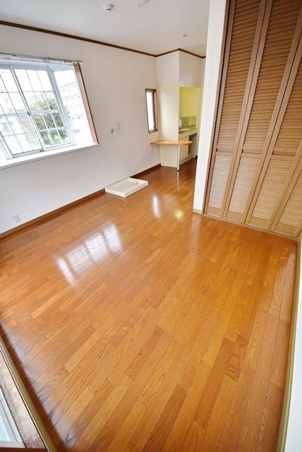 居室・リビング　★角部屋2面採光★