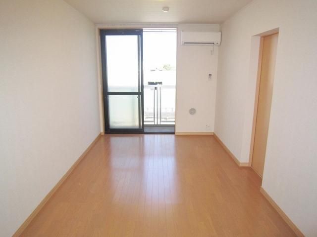 居室・リビング　★居室（類似の物件の写真です）★