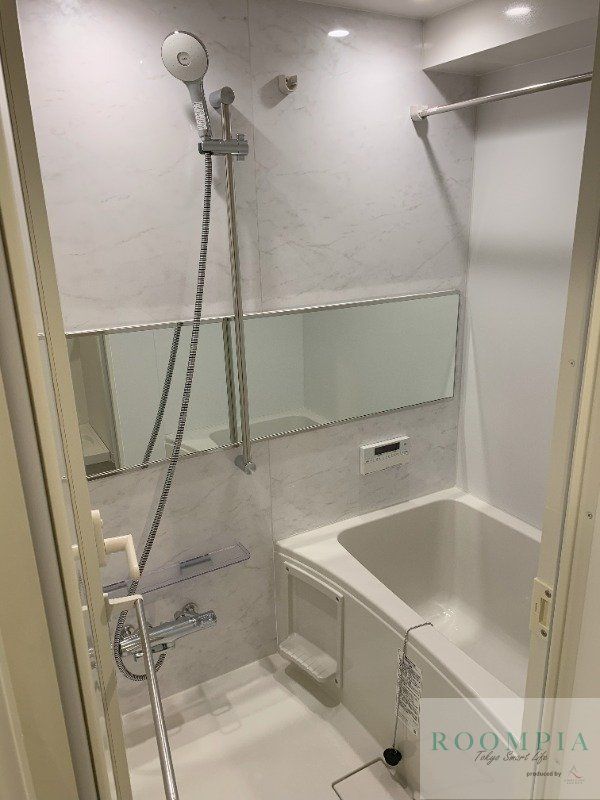 バス・シャワールーム　バス