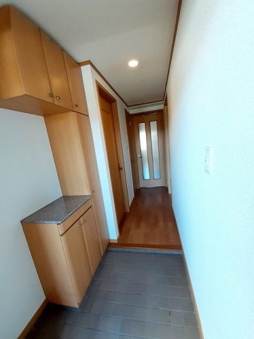 玄関　明るい玄関です