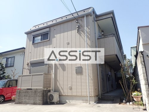 建物外観　お電話でお問い合わせ頂きますとスムーズに対応可能です＾＾