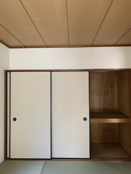 収納　COSMO蓮井　押入