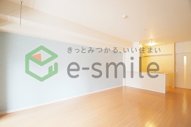 その他部屋・スペース　明るい色調の室内です