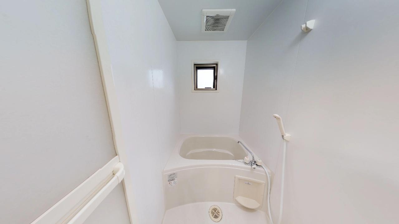 バス・シャワールーム　浴室