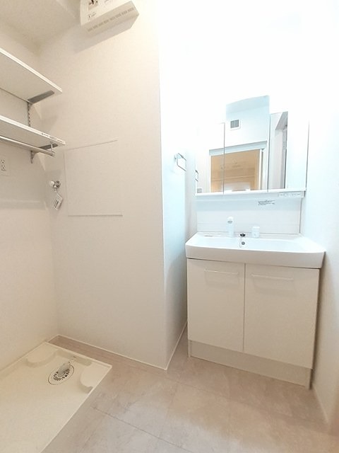 洗面設備　洗髪洗面台です。