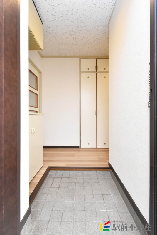 玄関　同タイプ別部屋