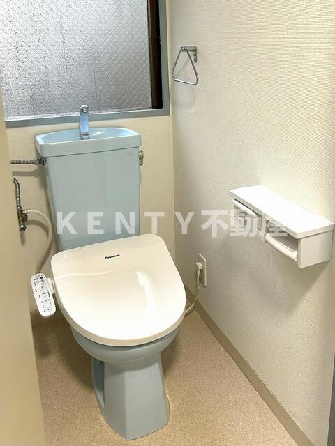 トイレ　トイレもきれいです