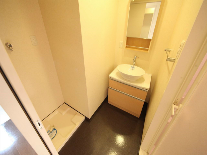 洗面設備　脱衣所　独立洗面台　室内洗濯機置場