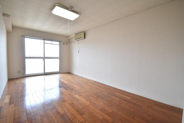 居室・リビング　同仕様写真