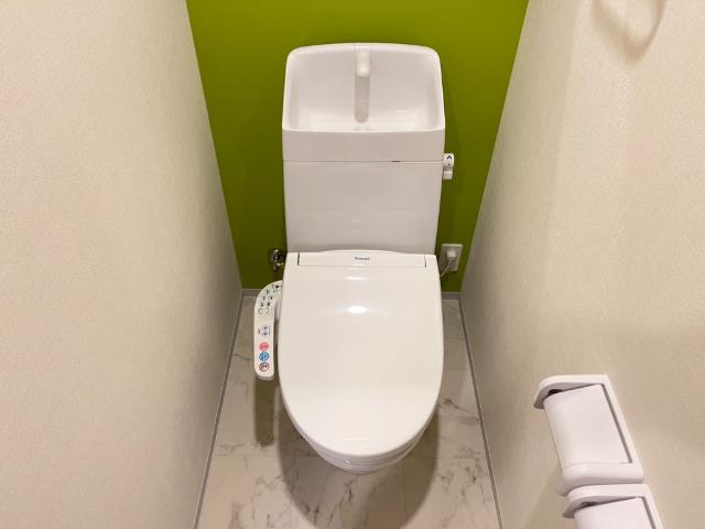 トイレ　トイレ