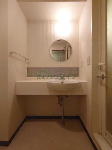 洗面設備　ヴィルラフィーネ東新宿※別部屋参考