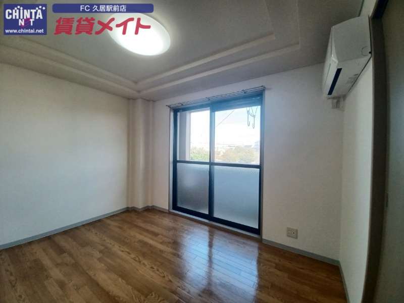 その他部屋・スペース　同建物の別部屋写真です