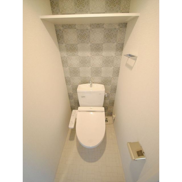 トイレ　落ち着いたトイレです