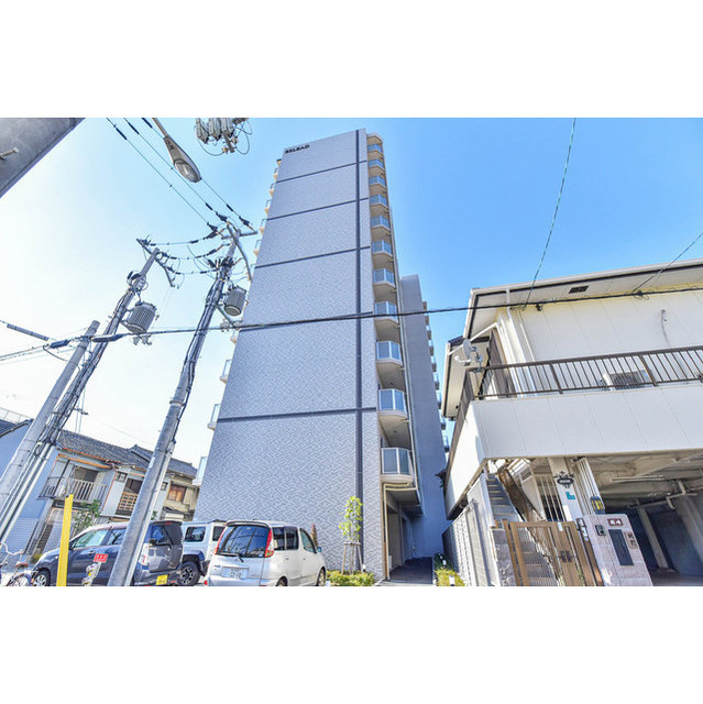 建物外観　外観は落ち着いています