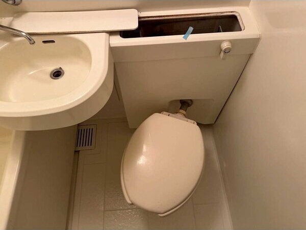 トイレ　落ち着いたトイレです