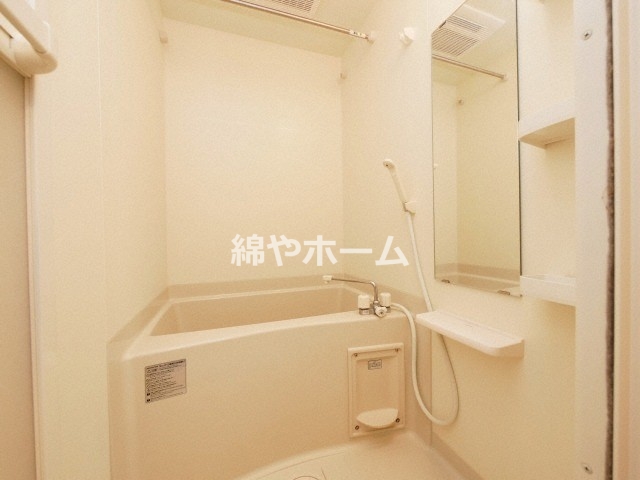 バス・シャワールーム　きれいなお風呂です