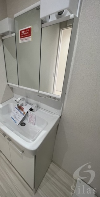洗面設備　同仕様