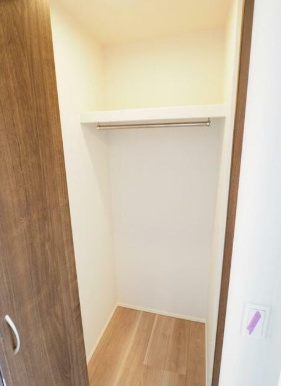収納　ドゥーエ梅屋敷