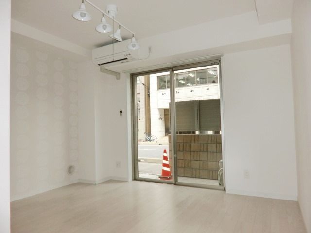 居室・リビング　きれいなお部屋です