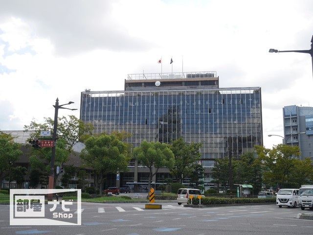 ショッピングセンター　meets．3丁目フレッシュマルシェ店（ショッピングセンター）まで766m