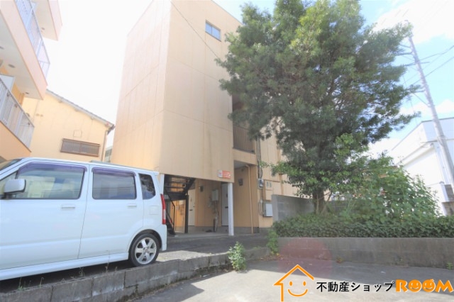ＪＲ鹿児島本線 西牟田駅 徒歩50分 3階建 築43年の外観写真
